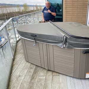 How Do You Get a Hot Tub Out of Your Backyard?